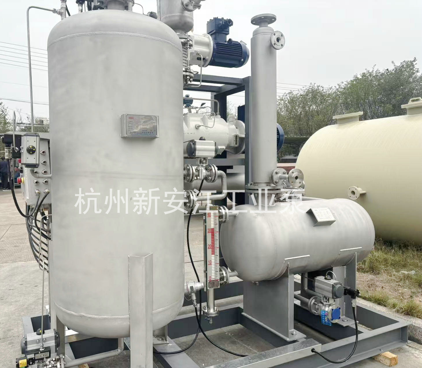 集成化羅茨螺桿真空機(jī)組，高效穩(wěn)定，勝任復(fù)雜苛刻工藝-杭州新安江工業(yè)泵有限公司 (3)