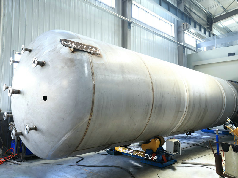 不銹鋼儲(chǔ)罐-杭州新安江工業(yè)泵 (6) 不銹鋼儲(chǔ)罐-杭州新安江工業(yè)泵 (6)
